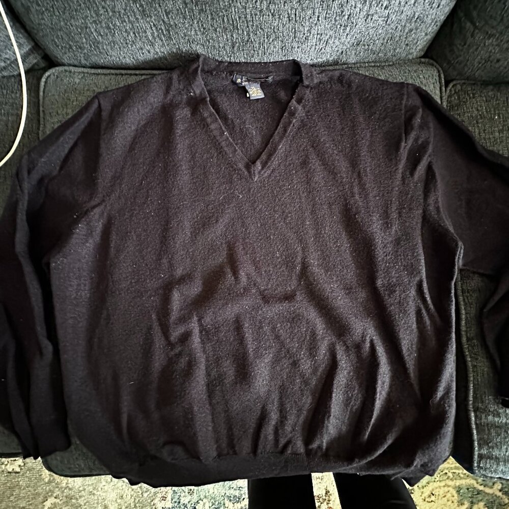 Cashmere V-Neck